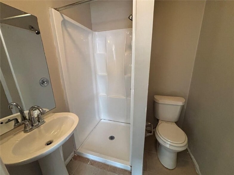 Building Photo - 8117 Attleboro Dr