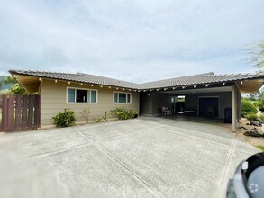 Building Photo - Pet Friendly Kailua Pool Home