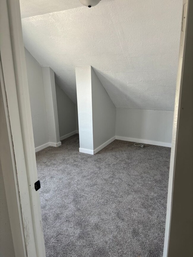 Building Photo - Coming Soon!