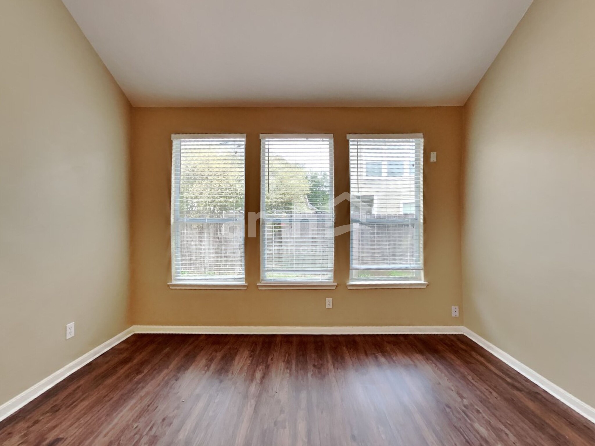 Building Photo - 12919 Palm Leaf Ct