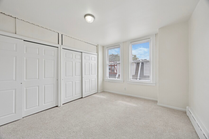 Building Photo - 6519 Allman St