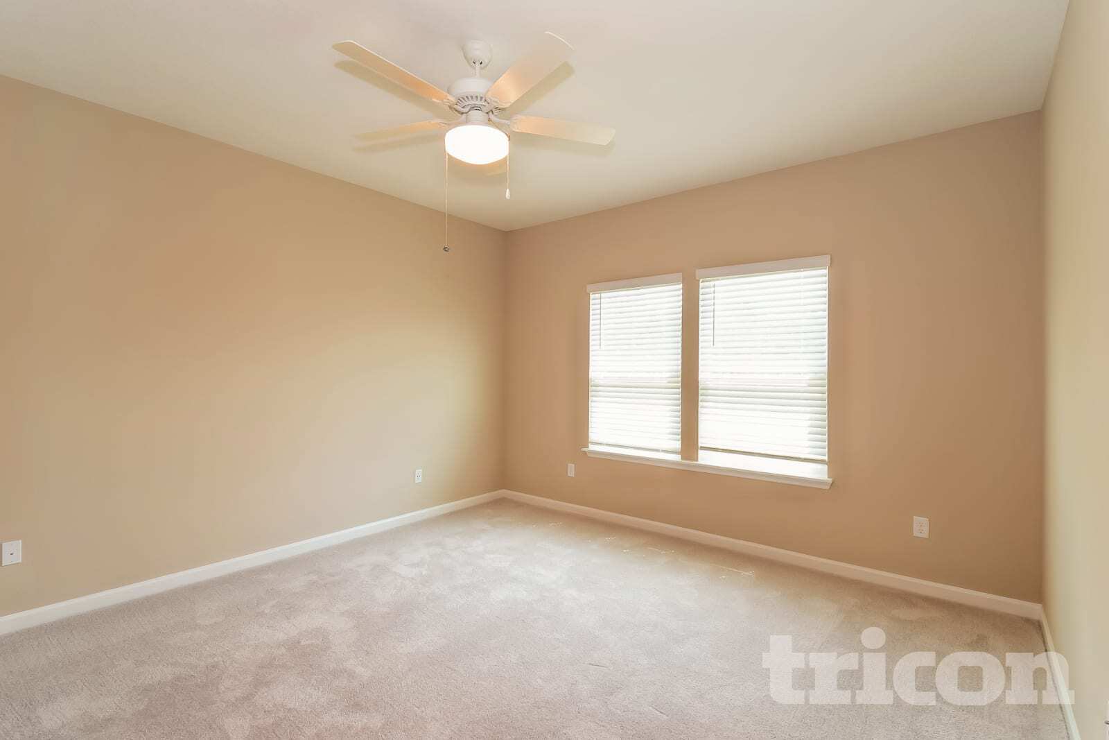 Building Photo - 10148 Pavnes Creek Dr