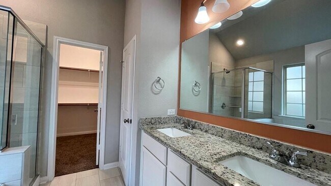 Building Photo - 8113 Northgate Lp