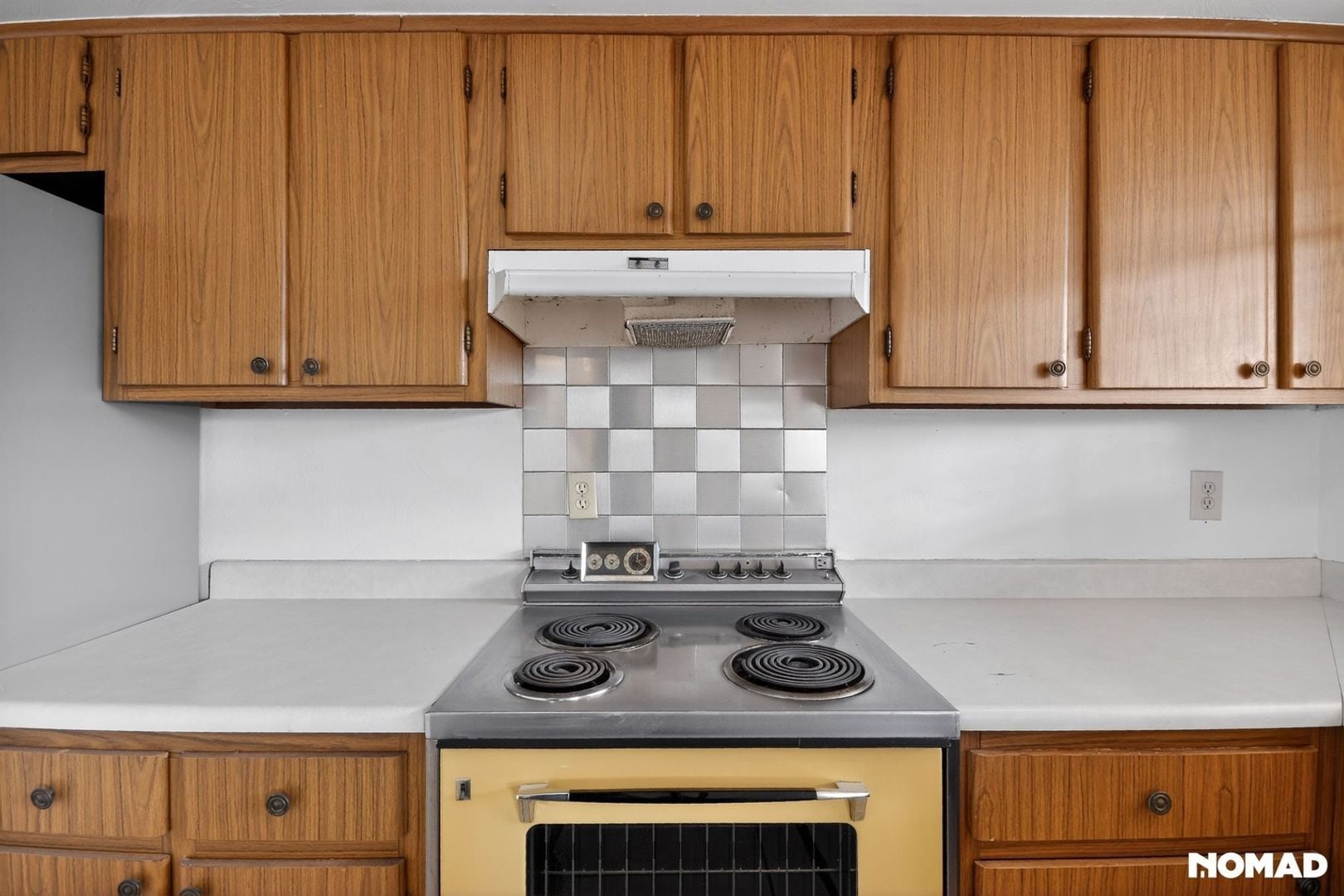 Building Photo - 938 N Larry Pl