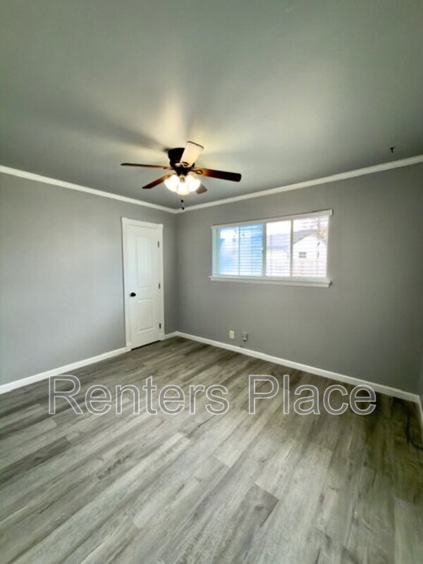 Building Photo - 3118 S 88th E Ave