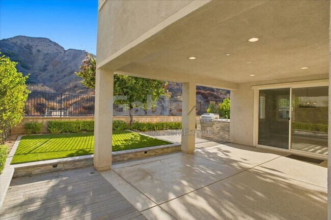 Building Photo - 29061 Sterling Ln