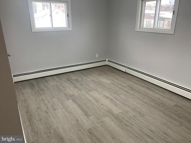 Building Photo - 18 Armor Ct