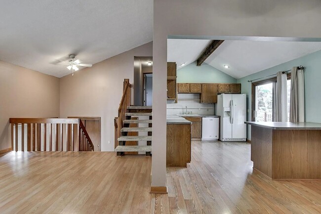 Building Photo - Beautiful Home for Rent in Omaha