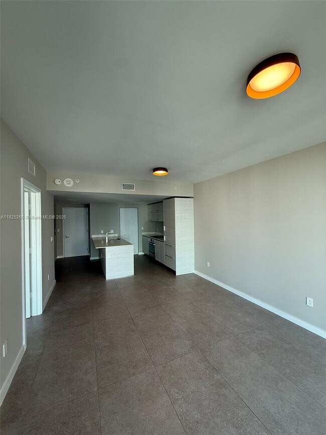 Building Photo - 1300 S Miami Ave