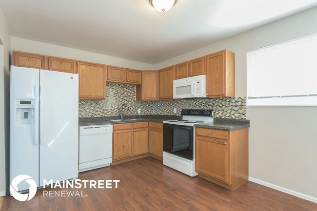 Building Photo - 11829 Lavinia Ln