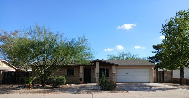 Primary Photo - 3515 E Cortez St