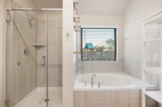 Building Photo - 19003 Yellowstone Landing Ct