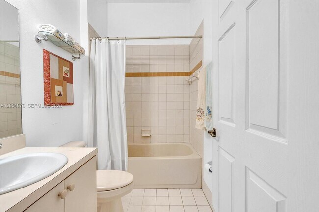 Building Photo - 14044 SW 54th St