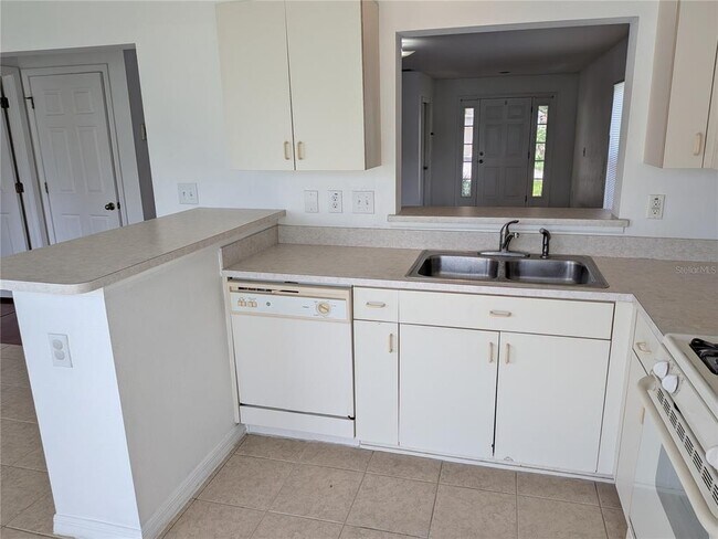 Building Photo - 24606 Victoria Wood Ct