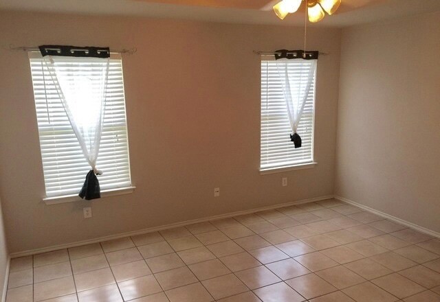 Building Photo - 806 Magnolia Bend