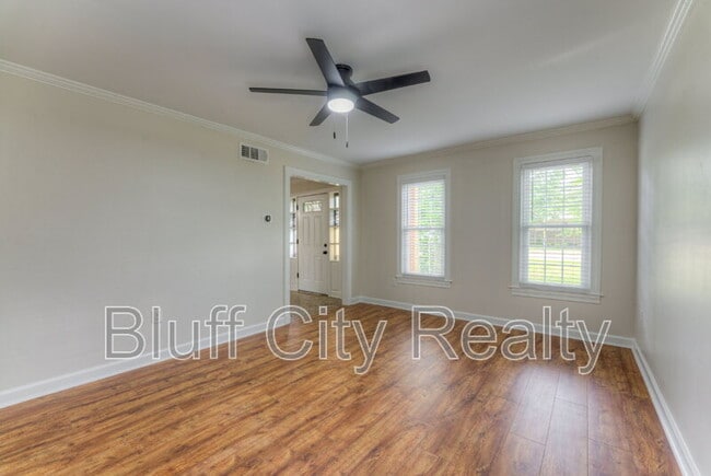 Building Photo - 7238 McVay Rd