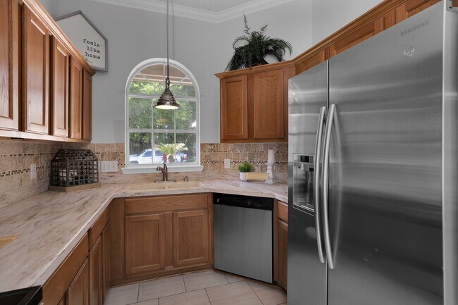 Building Photo - 106 Snug Harbor Dr