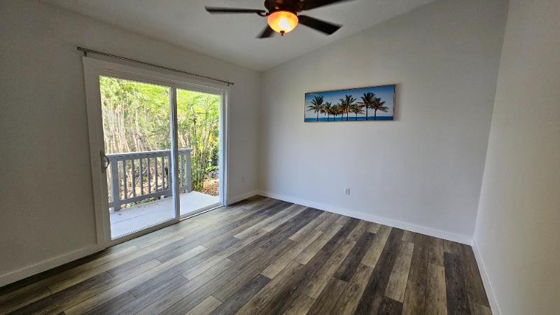 Building Photo - 87-3210-3210 Rd G