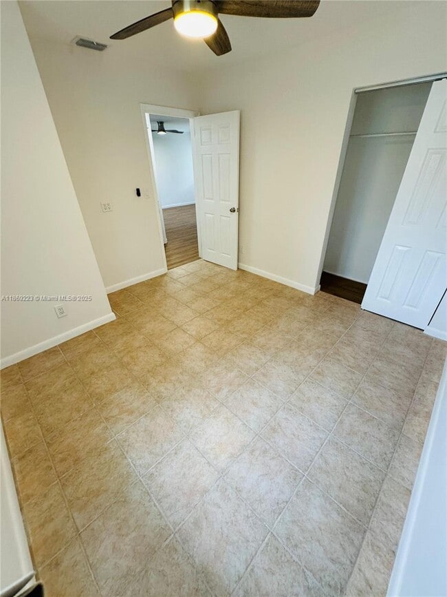 Building Photo - 5630 Simms St
