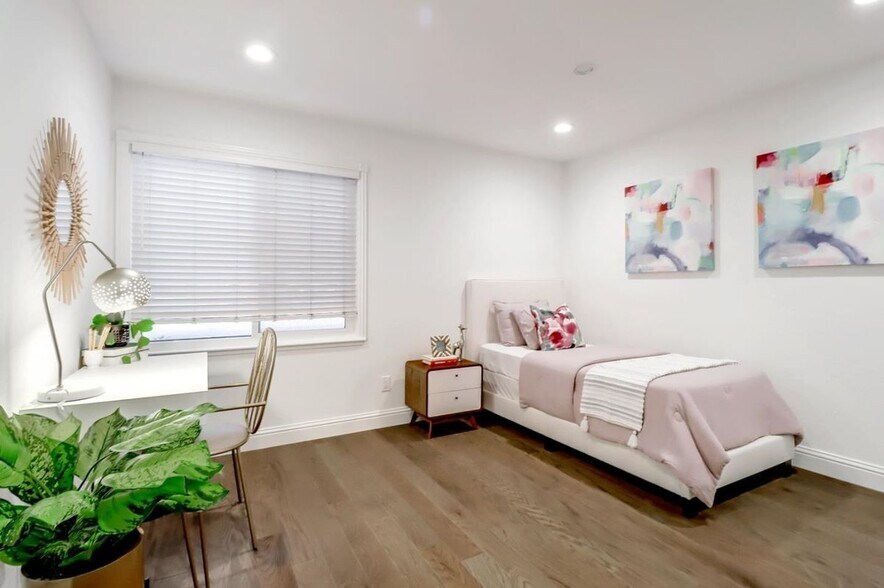 Building Photo - 307 Tradewinds Dr