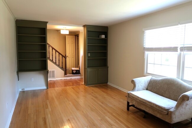 Building Photo - 1107 Frederick Ave