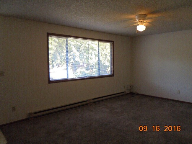 Building Photo - 312-24 NE 24th St.