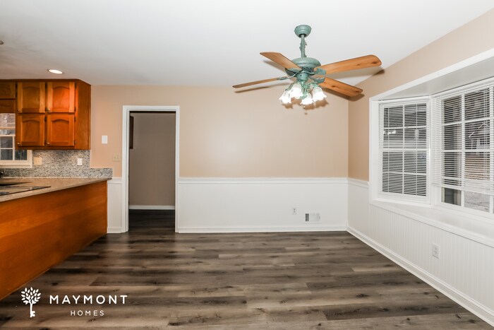 Building Photo - 5947 Chalice Way