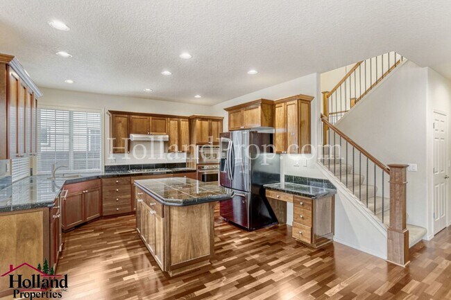 Building Photo - Gorgeous Single-Family Home with Central A/C!