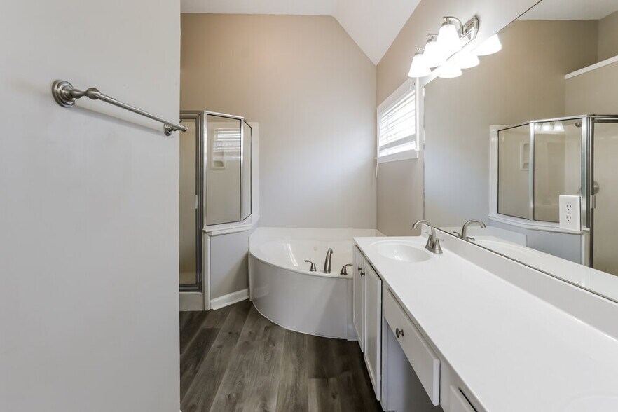 Building Photo - 9055 Coral Shell Ln