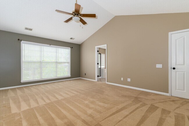 Building Photo - Looking for your dream home in a peaceful ...