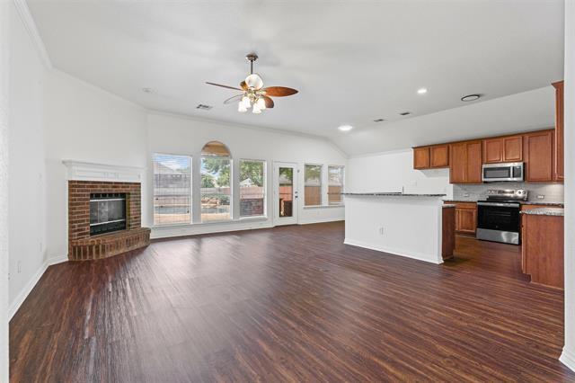 Building Photo - 201 Ute Creek Ct