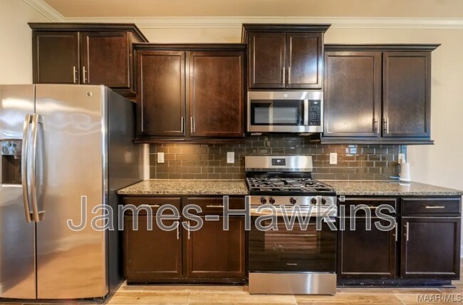 Building Photo - 5876 Blevins Cir