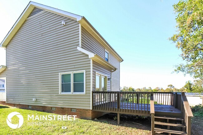 Building Photo - 18 Fieldale Ct