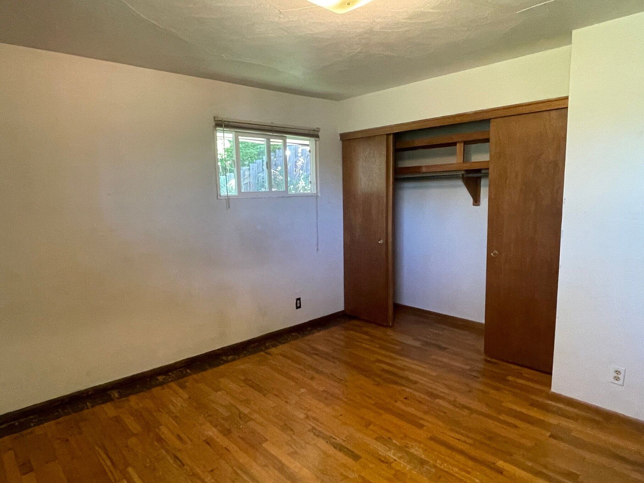 Building Photo - 1310 NE Williams St