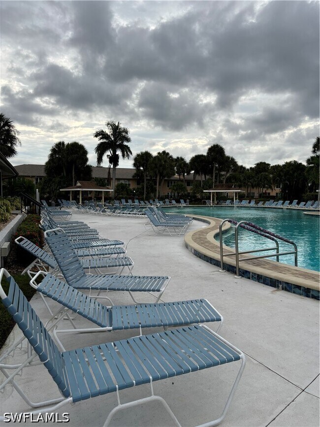 Building Photo - 4180 Looking Glass Ln