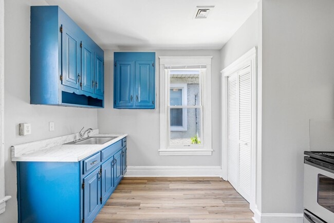 Building Photo - 3415 Enslow Ave