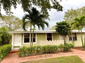 Building Photo - 7210 Southgate Blvd