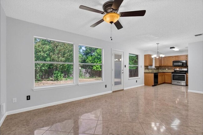Building Photo - 1410 Green Terrace Dr