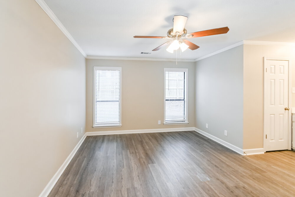 Building Photo - 5481 Raleigh Lagrange Rd