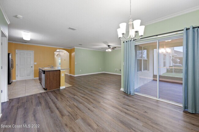 Building Photo - 4600 Pagosa Springs Cir