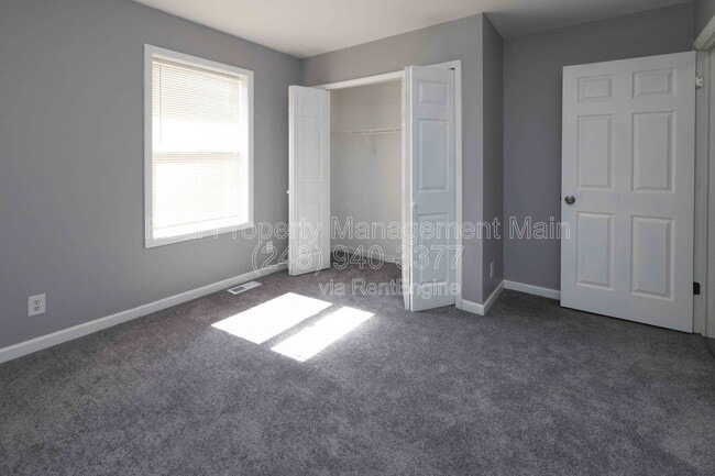 Building Photo - 3354 25th St