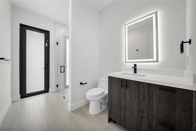 Building Photo - 3435 SW 8th Ct