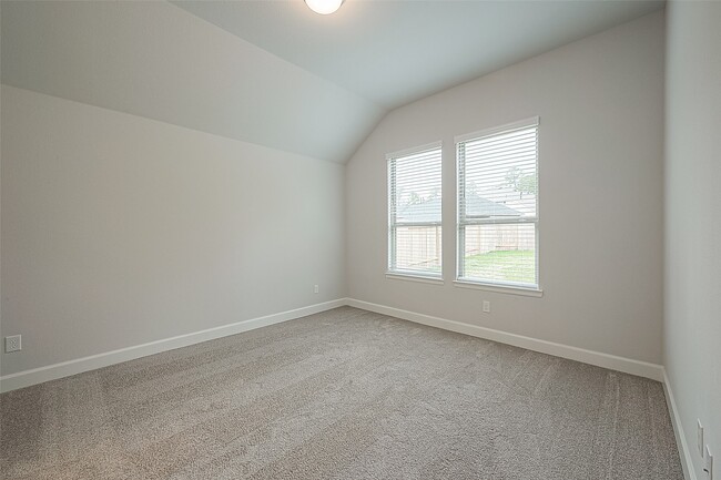 Building Photo - 213 McCrea Ct
