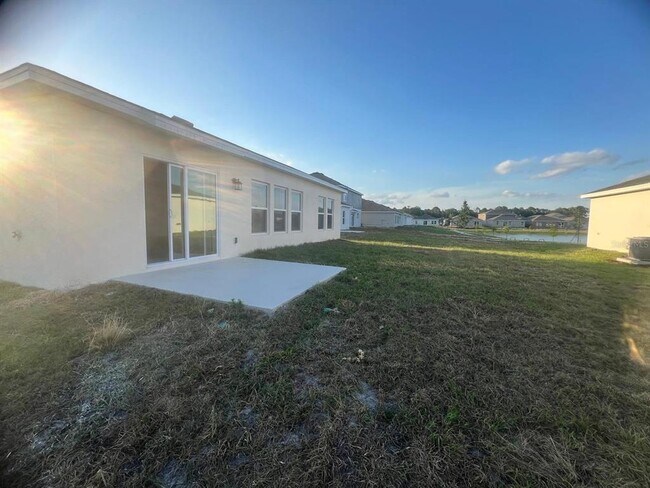 Building Photo - 4964 Worchester Dr
