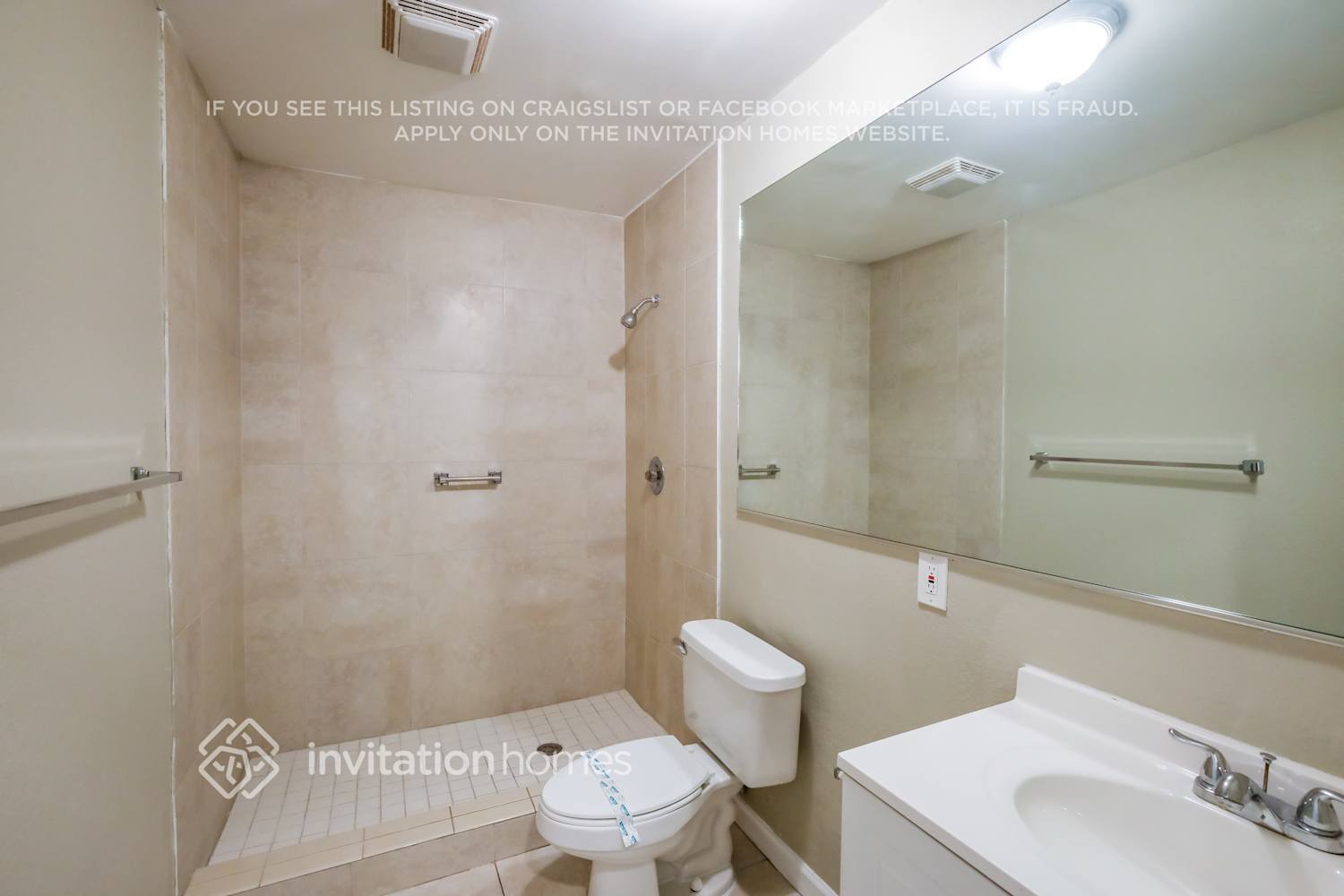 Building Photo - 9436 SW 146th Ct