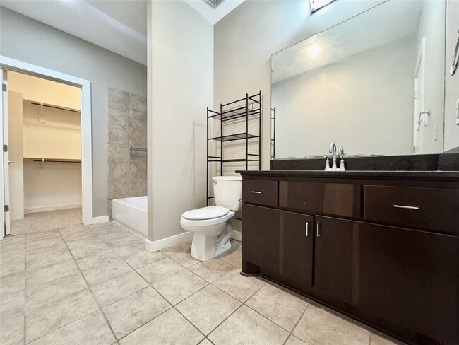 Building Photo - 1515 Birdsall St