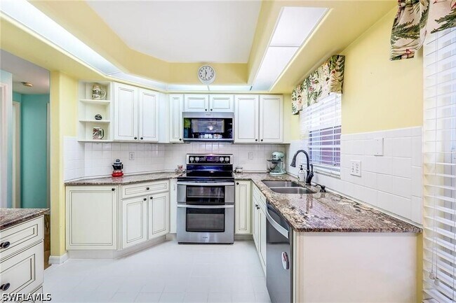Building Photo - 28068 Cavendish Ct