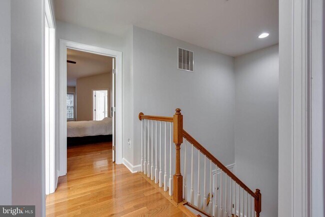 Building Photo - 1506 Penzance Way