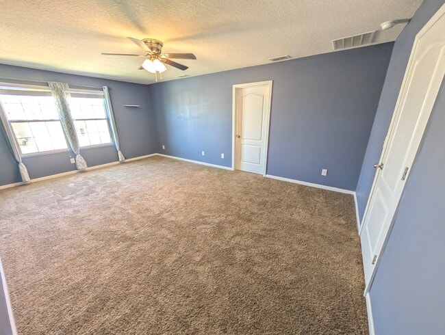 Building Photo - Spacious 5 Bedroom, 3 Bathroom Home with Flex Room, Loft & Pond View