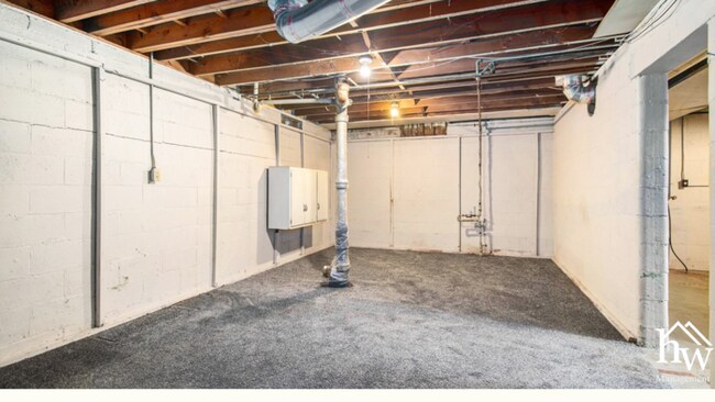 Building Photo - Affordable 2-Bed, 1-Bath Home near Local Amenities